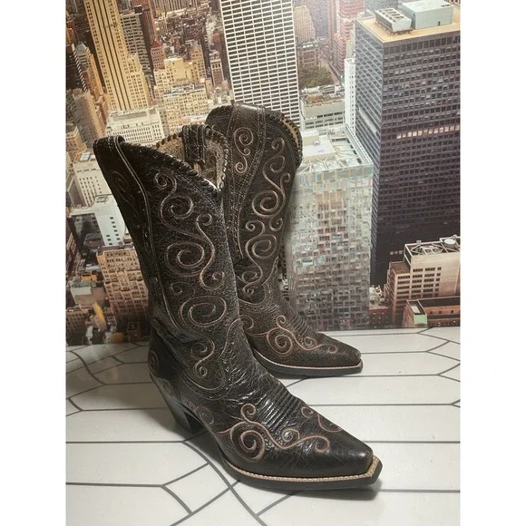 Womens Ariat 10006755 Brown Leather Cowboy Boots 8 B Good Used Condition - Picture 4 of 15